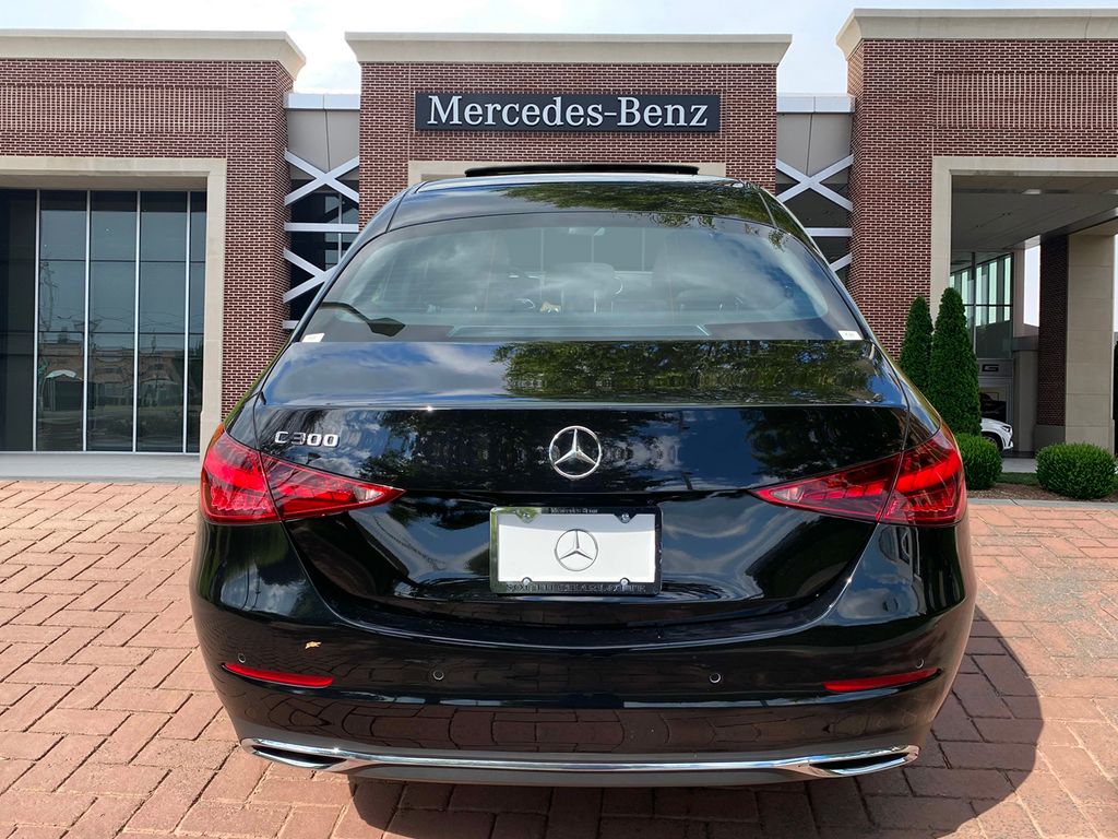 Vehicle image 6 of 37