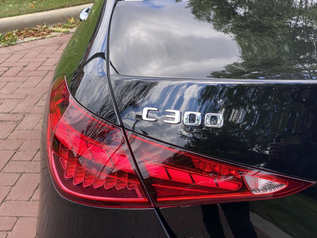 Vehicle image 9 of 37