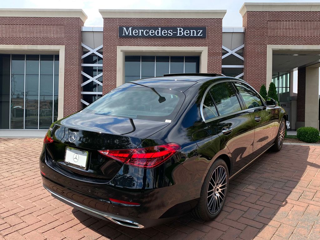 Vehicle image 5 of 37