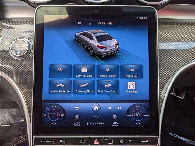 Vehicle image 11 of 17