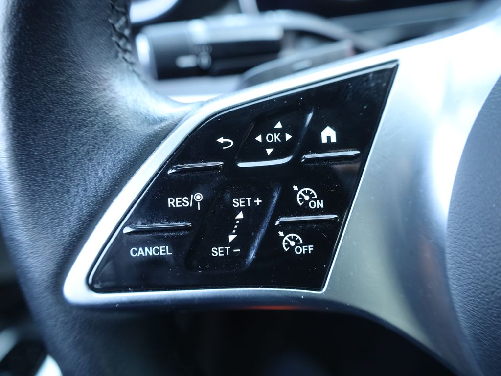 Vehicle image 41 of 54