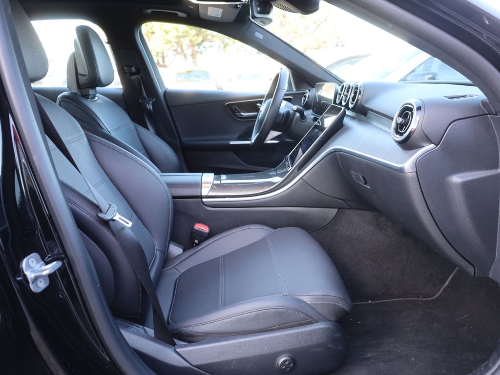 Vehicle image 11 of 54