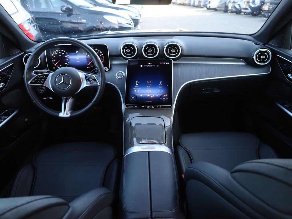 Vehicle image 19 of 54