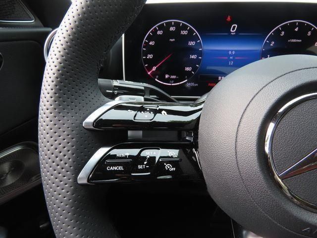 Vehicle image 19 of 29