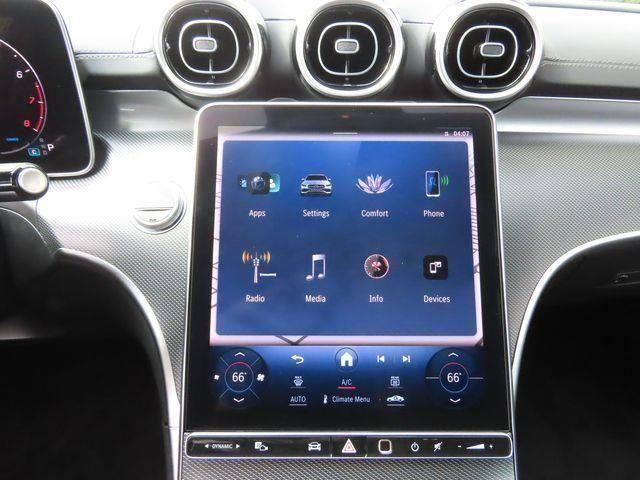 Vehicle image 25 of 29