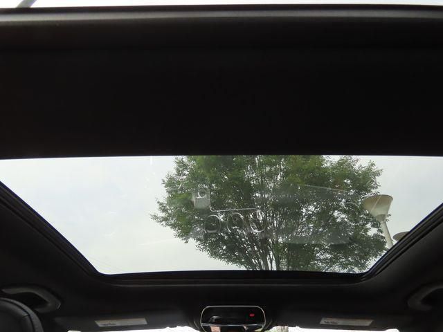 Vehicle image 12 of 29