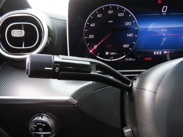 Vehicle image 21 of 29