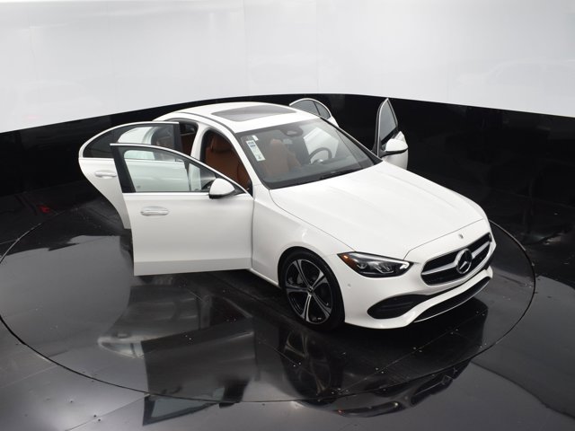Vehicle image 11 of 41