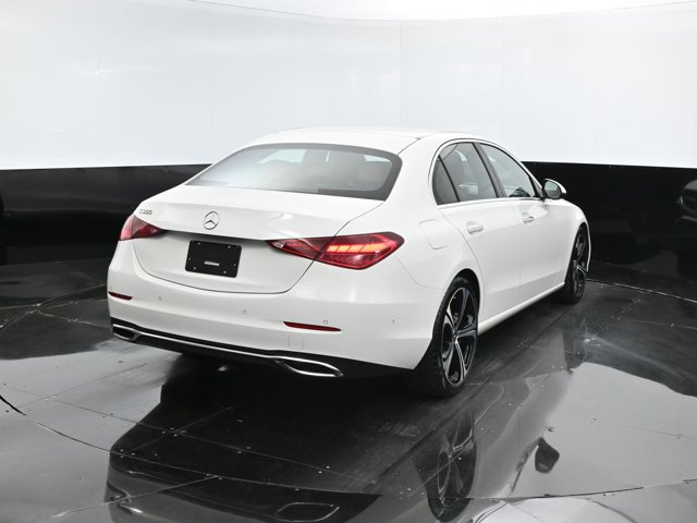 Vehicle image 20 of 41