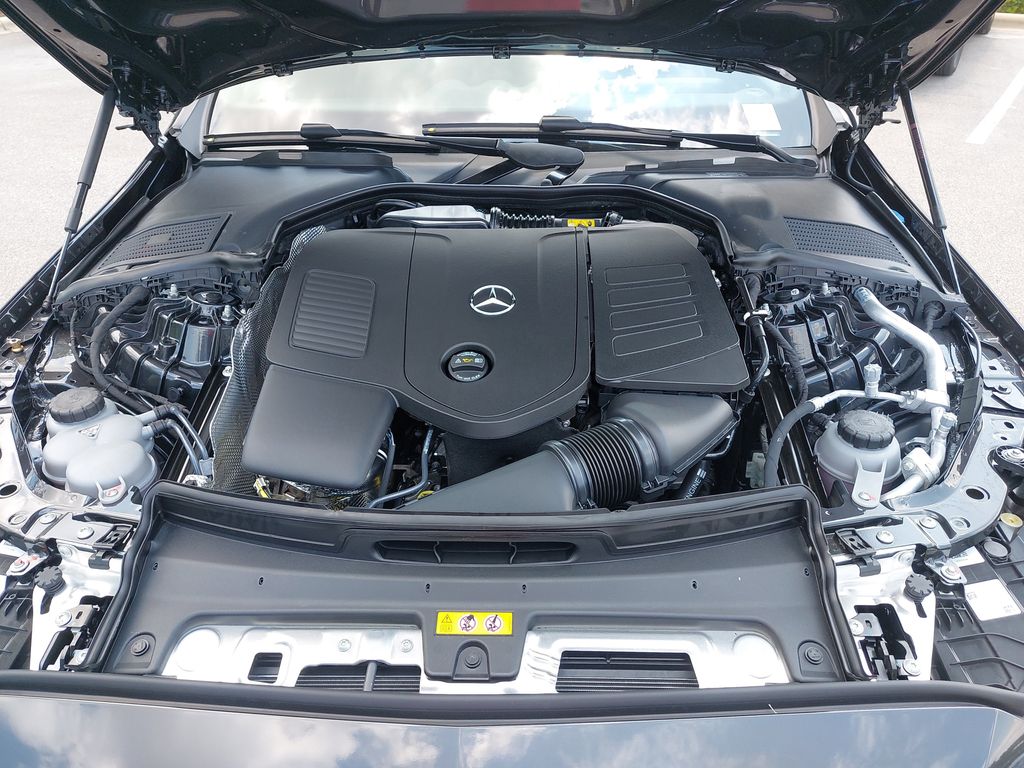 Vehicle image 28 of 34
