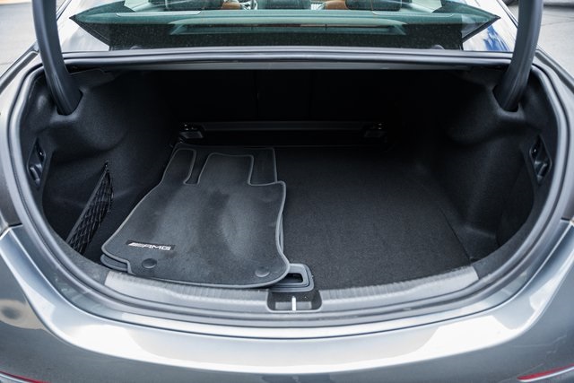 Vehicle image 9 of 42