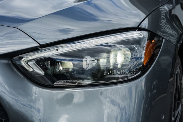 Vehicle image 12 of 42