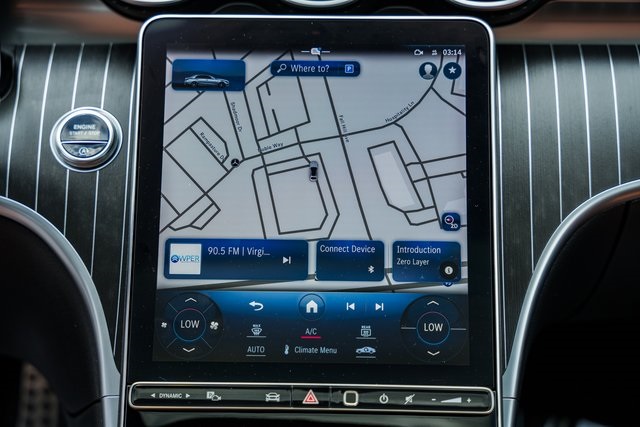 Vehicle image 21 of 42