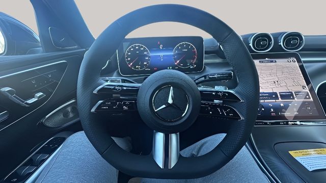 Vehicle image 11 of 18