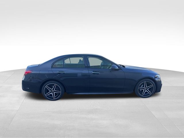 Vehicle image 6 of 18