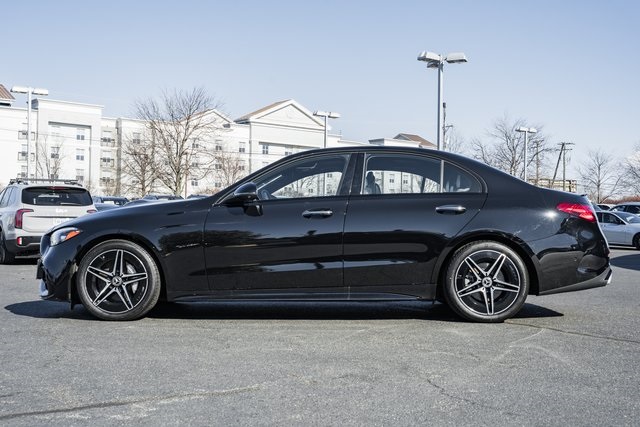 Vehicle image 6 of 42