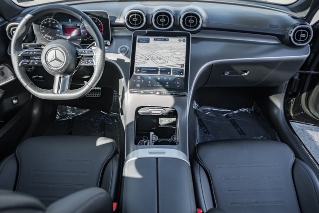 Vehicle image 20 of 42