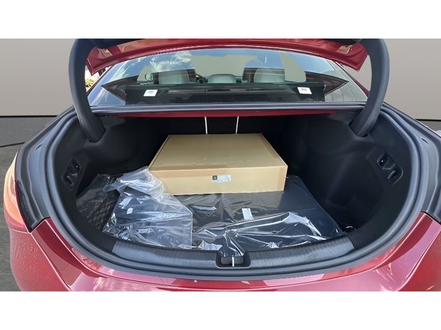 Vehicle image 6 of 18