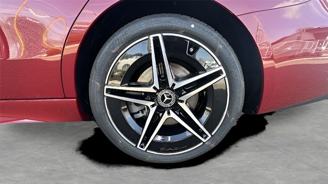 Vehicle image 18 of 18