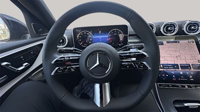 Vehicle image 12 of 18