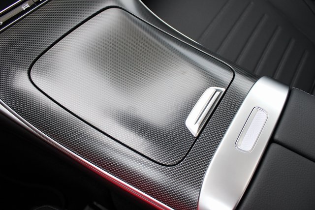 Vehicle image 23 of 45