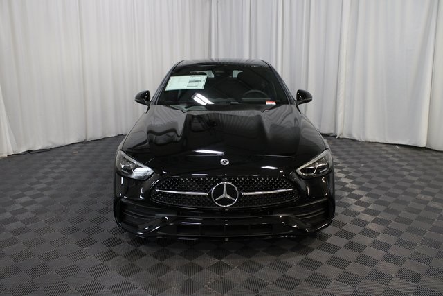 Vehicle image 36 of 45