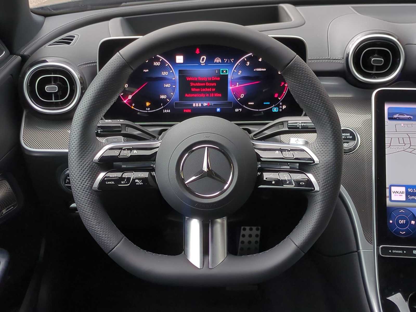 Vehicle image 29 of 38
