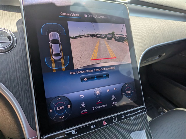 Vehicle image 22 of 27