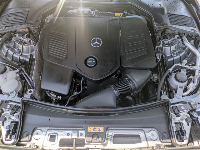 Vehicle image 9 of 27