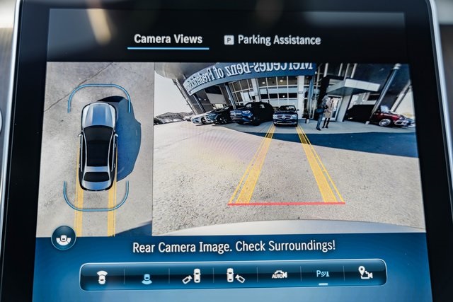 Vehicle image 37 of 38