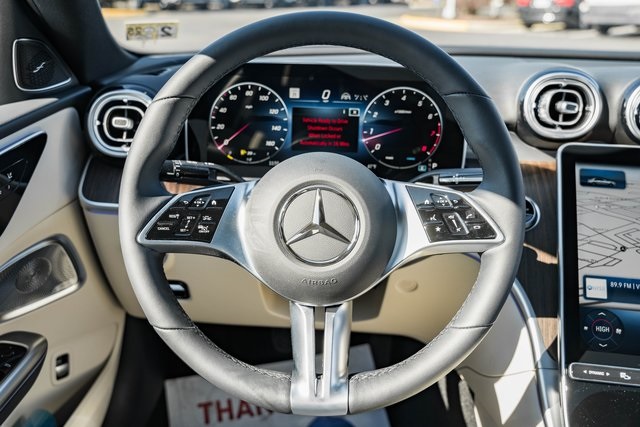 Vehicle image 22 of 38