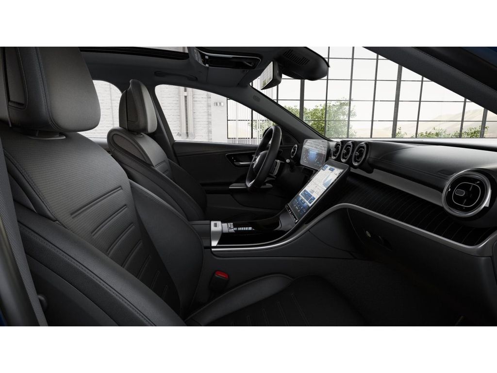 Vehicle image 40 of 42