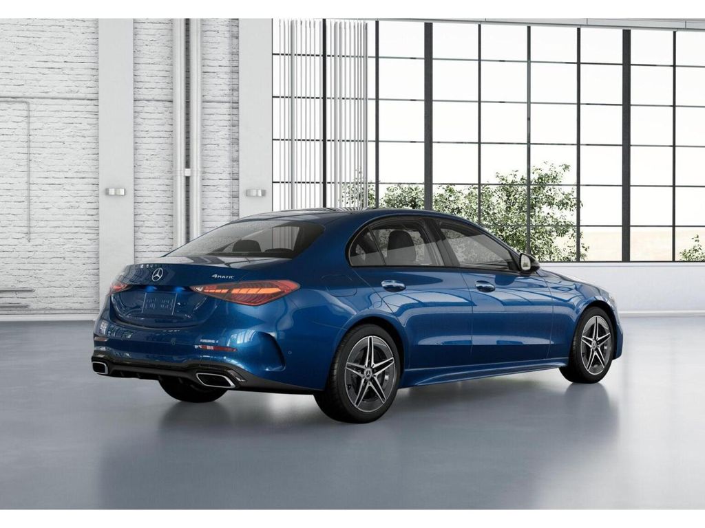 Vehicle image 27 of 42