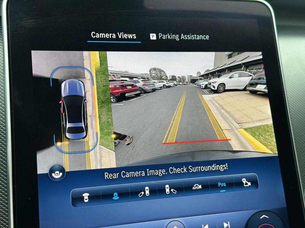 Vehicle image 10 of 26