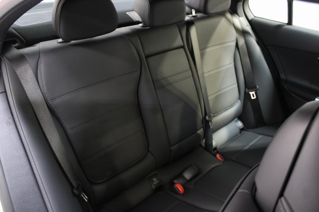 Vehicle image 13 of 38