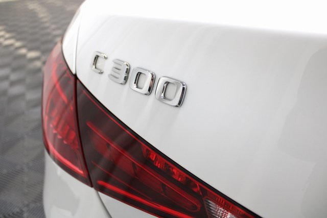 Vehicle image 10 of 38