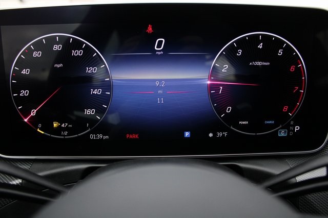 Vehicle image 20 of 33
