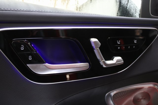 Vehicle image 20 of 41