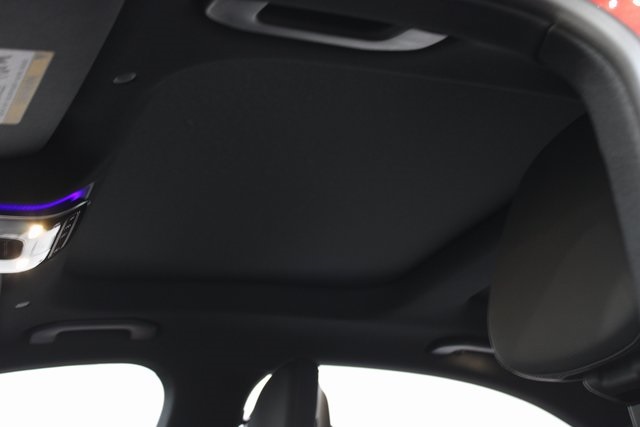Vehicle image 9 of 41