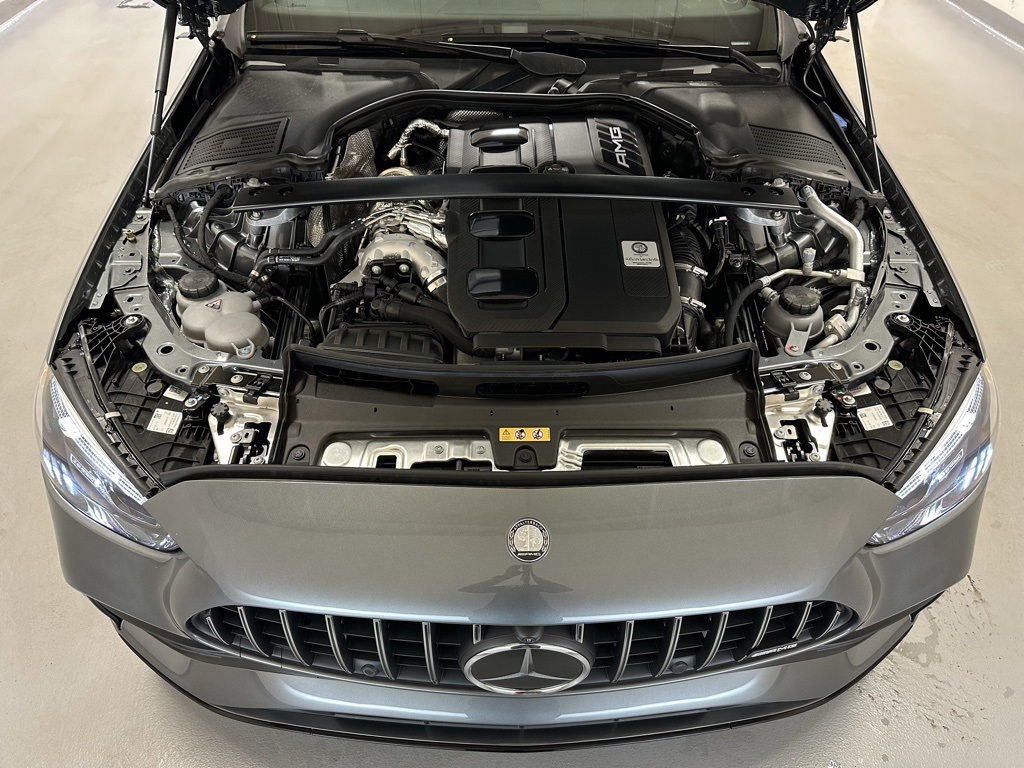 Vehicle image 9 of 24