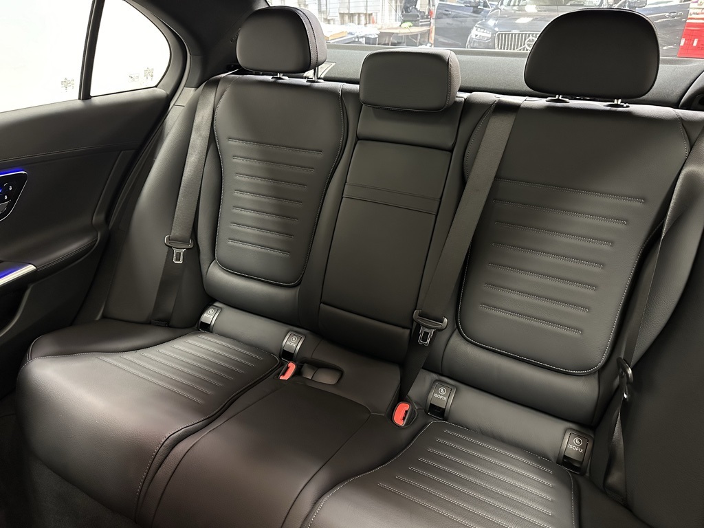 Vehicle image 12 of 24