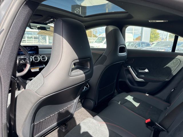 Vehicle image 12 of 17
