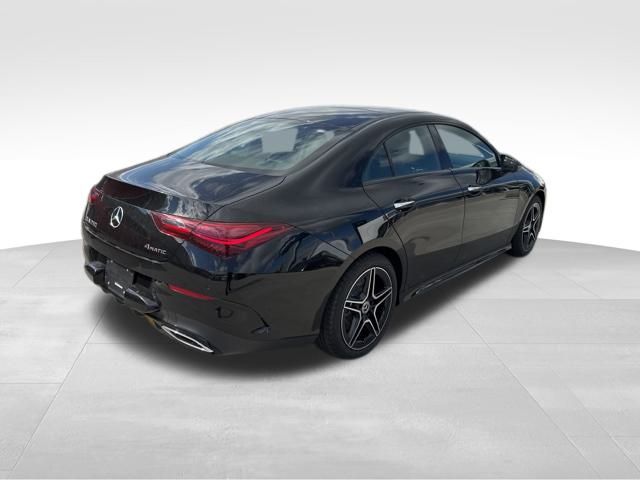 Vehicle image 6 of 17
