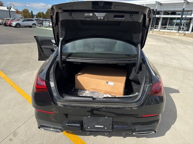 Vehicle image 17 of 17