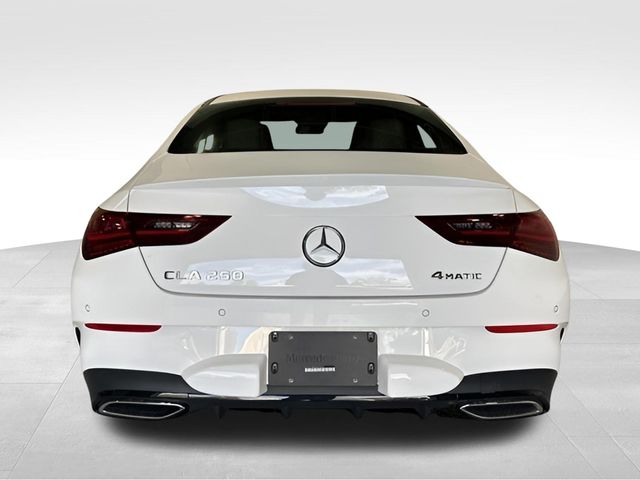 Vehicle image 4 of 12