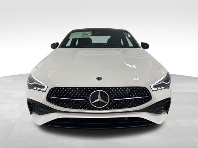Vehicle image 6 of 12