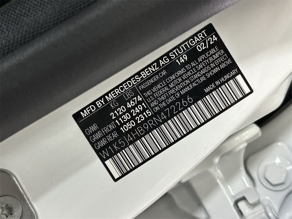 Vehicle image 31 of 37