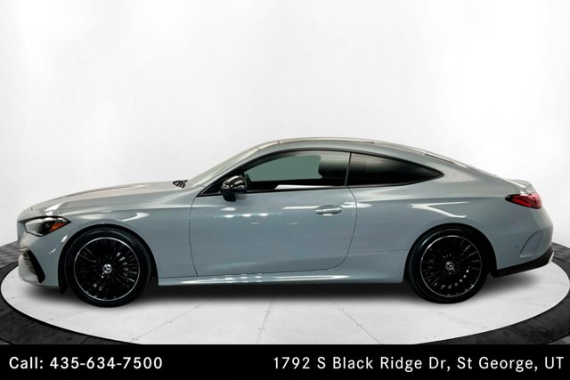 Vehicle image 8 of 20