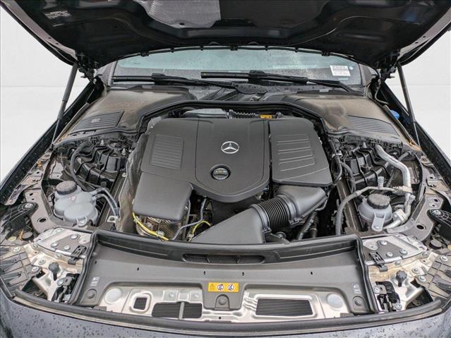 Vehicle image 8 of 18