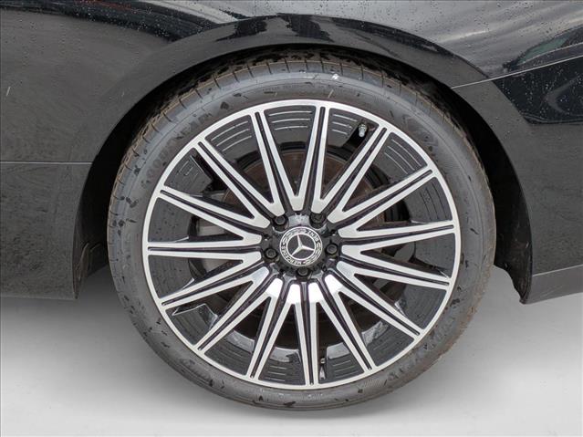 Vehicle image 9 of 18